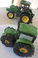 Marcipn John Deere s amirl mintztam